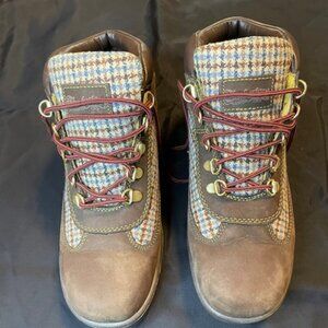 Timberland Field Hiking Leather Boot; Size 7; Color: Brown